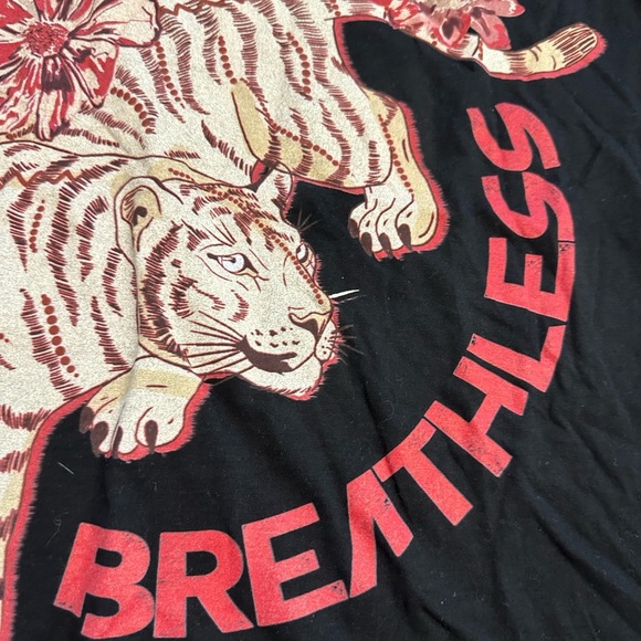 Las Sureñas T Shirt Breathless Black (T1) - Picture 3 of 6